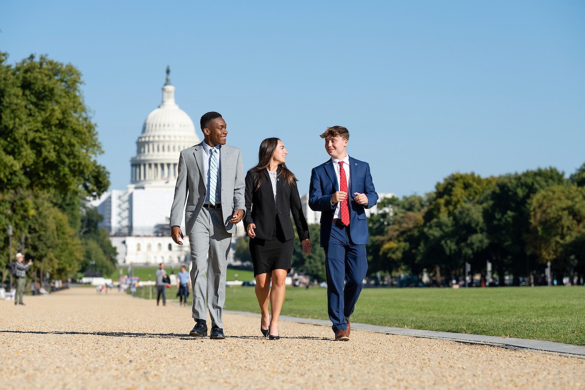 Professional-Networks-Header Three young alumni in Washington D.C.