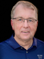 Headshot of Thomas Kelly