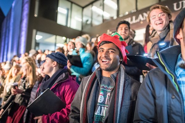 Image of the Villanova choir at a performance